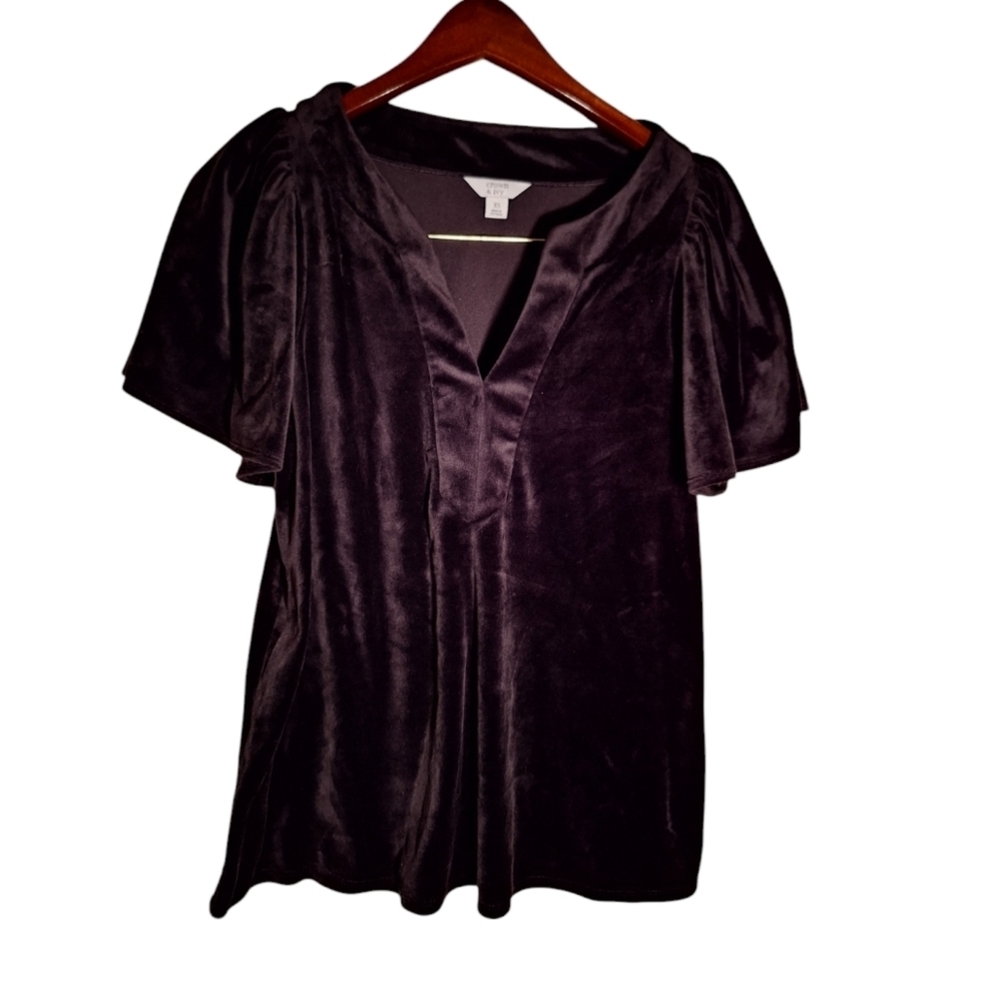 Black Velvet Velour Notch Neck Popover Shirt Ladies XS Crown Ivy Gothic Witchy